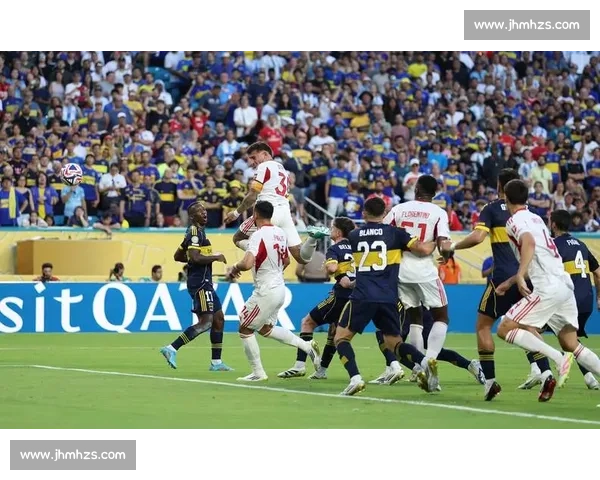 李明携子观战世俱杯:从单车少年到青训引路人的足球传承 李明携子观战世俱杯:从单车少年到青训引路人的足球传承